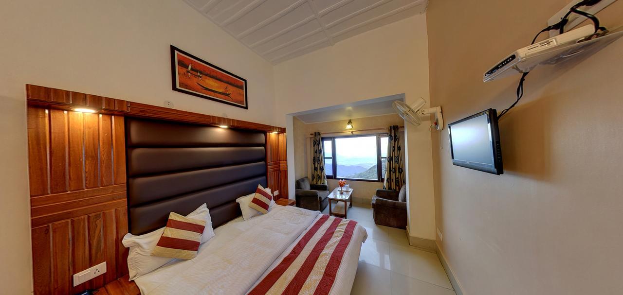 Hotel Kahkashan Mussoorie Kültér fotó