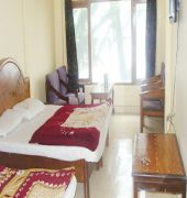 Hotel Kahkashan Mussoorie Kültér fotó